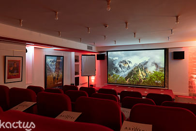Salle cinéma - Gérard Oury 